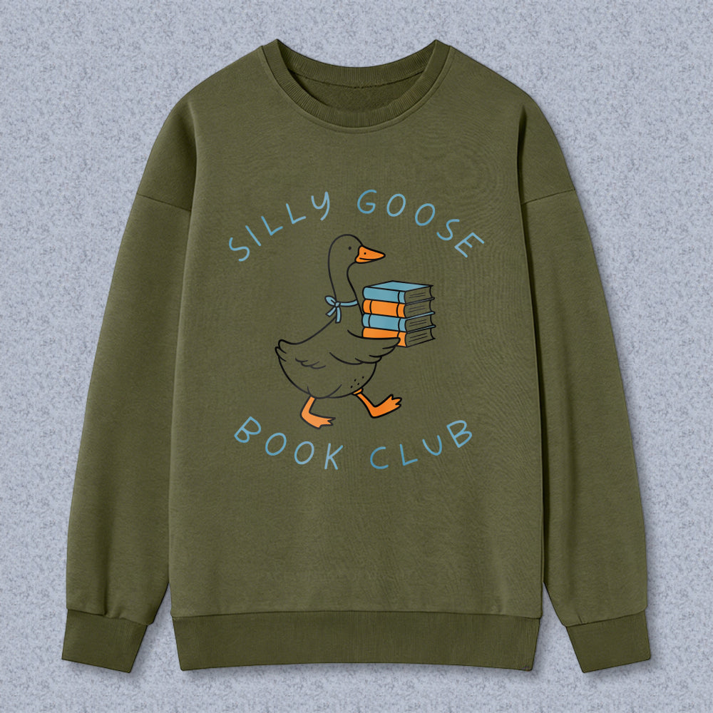 Wardrobecart Silly Goose Book Club Duck With Books Pattern Unisex Classic Sweatshirt