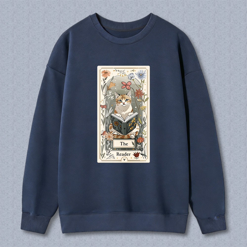 Wardrobecart Cat Reading Book Floral Frame The Reader Unisex Classic Sweatshirt