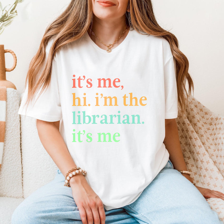 Wardrobecart It's Me Hi I'm The Librarian It's Me Unisex Classic T-shirt