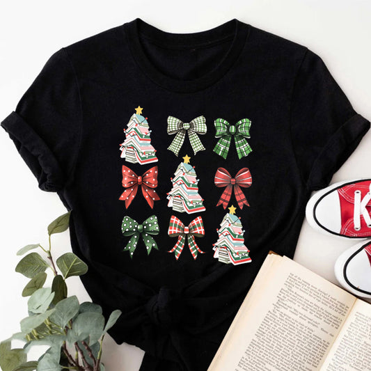Wardrobecart Christmas Trees And Plaid Bows Pattern Unisex Classic T-shirt