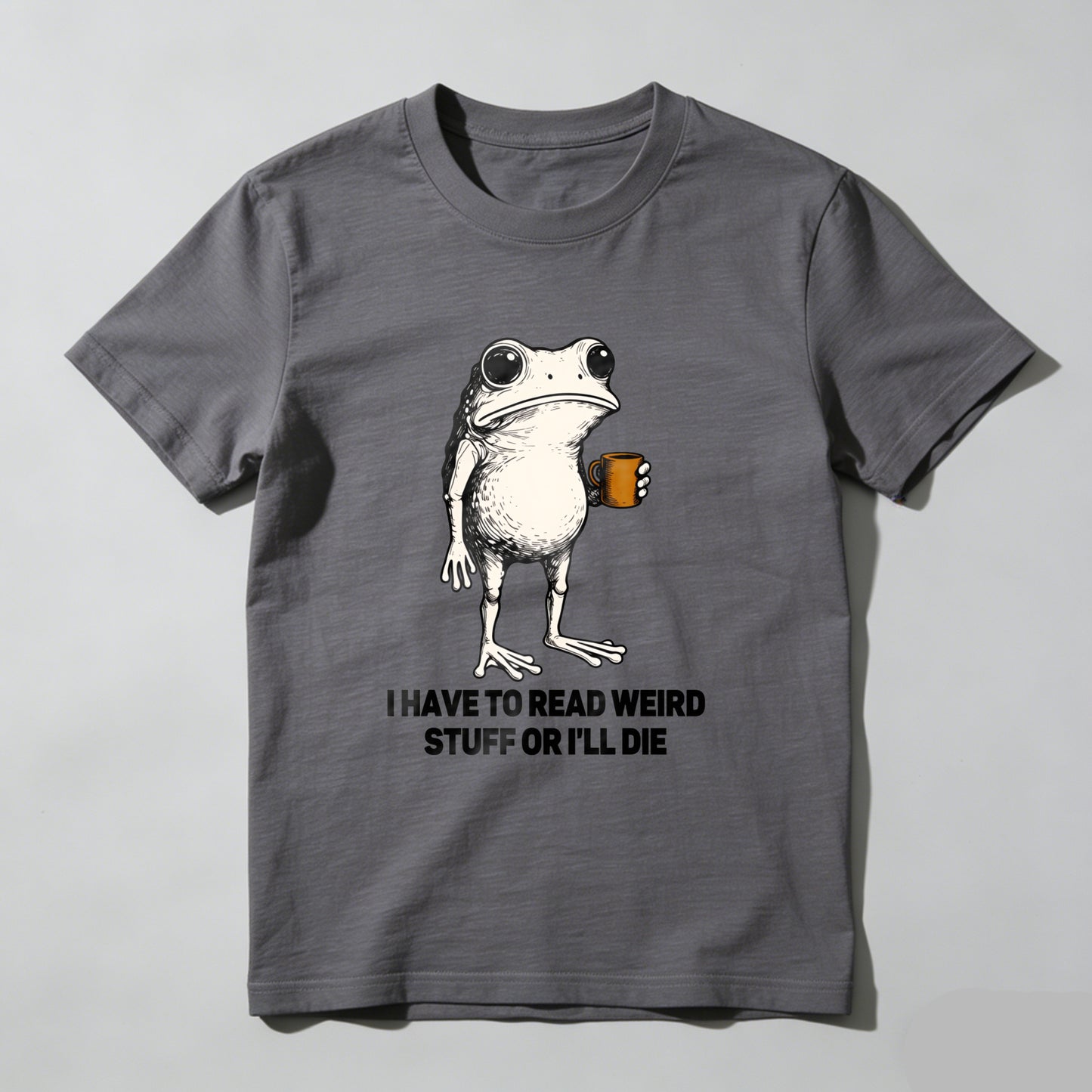 Wardrobecart Frog Holding Coffee Mug Standing Unisex Classic T-shirt