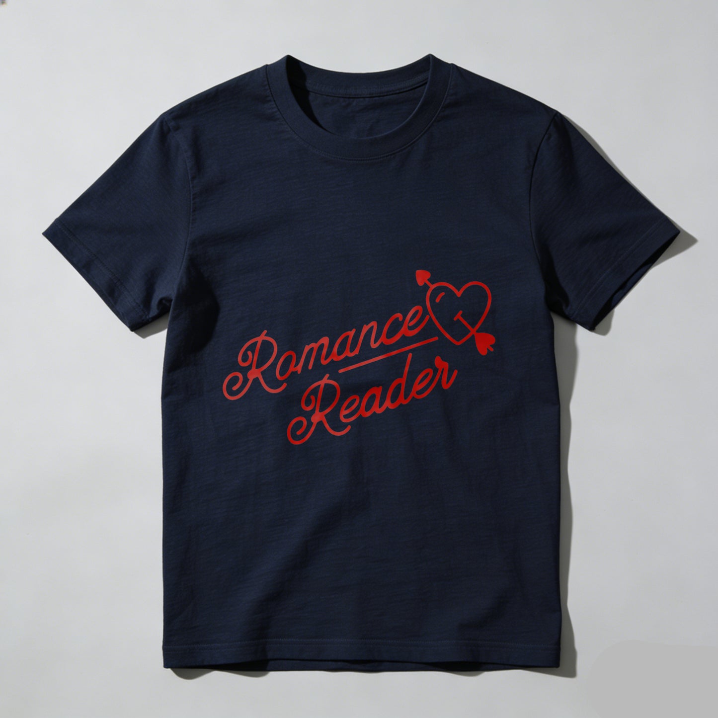Wardrobecart Romance Reader Heart Arrow Design Unisex Classic T-shirt