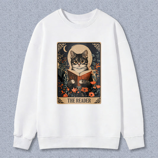 Wardrobecart Cat Reading Book With Flowers And Moon The Reader Unisex Classic Sweatshirt