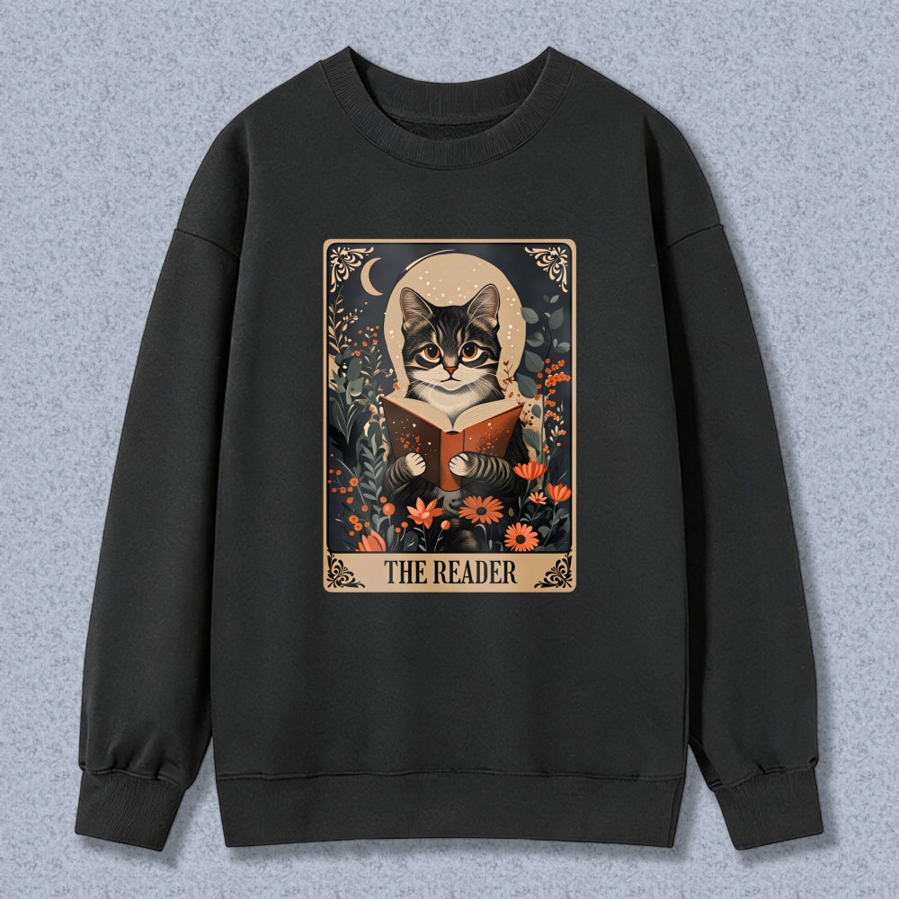 Wardrobecart Cat Reading Book With Flowers And Moon The Reader Unisex Classic Sweatshirt