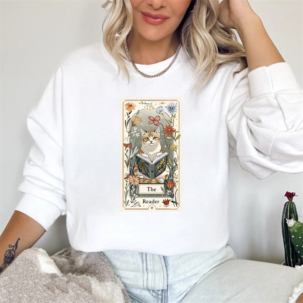 Wardrobecart Cat Reading Book Floral Frame The Reader Unisex Classic Sweatshirt