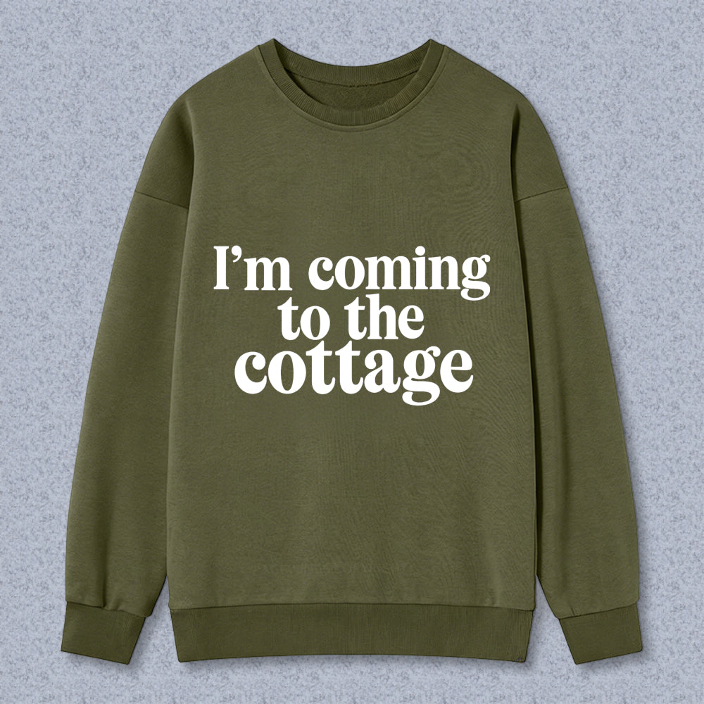 Wardrobecart Im Coming To The Cottage Unisex Classic Sweatshirt