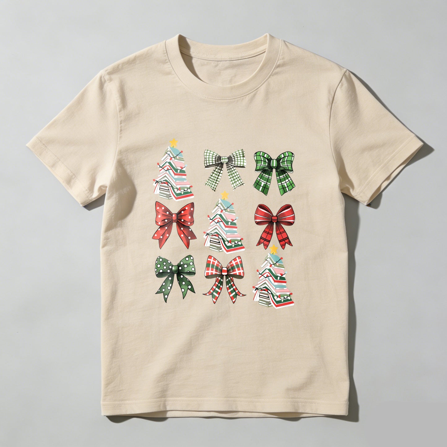 Wardrobecart Christmas Trees And Plaid Bows Pattern Unisex Classic T-shirt