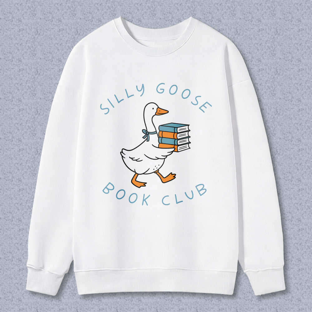 Wardrobecart Silly Goose Book Club Duck With Books Pattern Unisex Classic Sweatshirt
