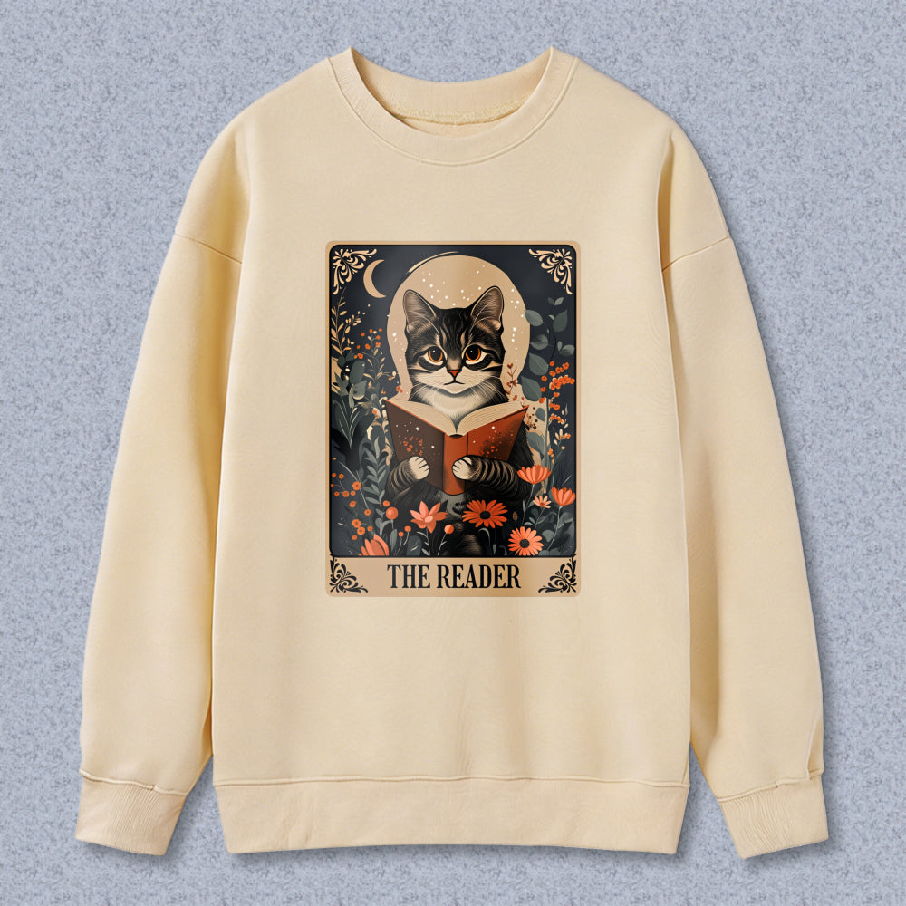 Wardrobecart Cat Reading Book With Flowers And Moon The Reader Unisex Classic Sweatshirt