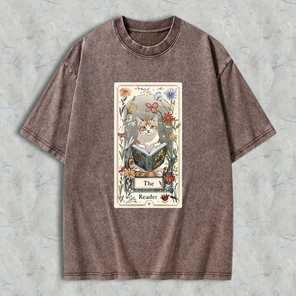Wardrobecart Cat Reading Book Floral Tarot Card Design Unisex Washed T-shirt