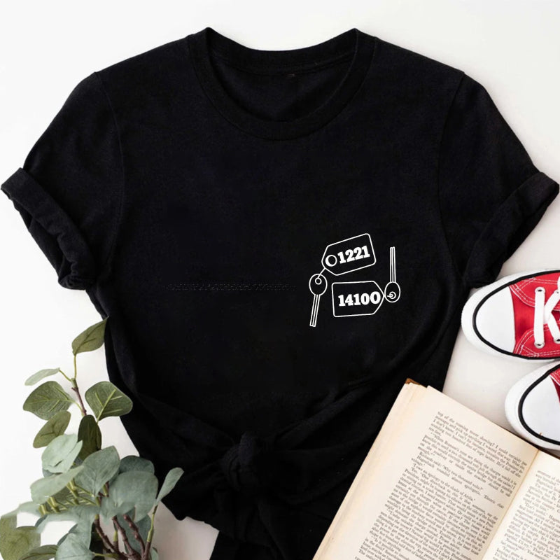Wardrobecart Key Tags With Numbers And Keys Unisex Classic T-shirt