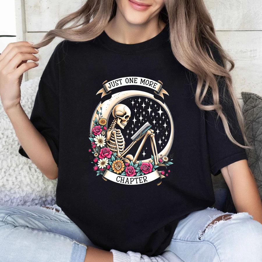 Wardrobecart Skeleton Reading Book With Flowers And Stars Unisex Classic T-shirt