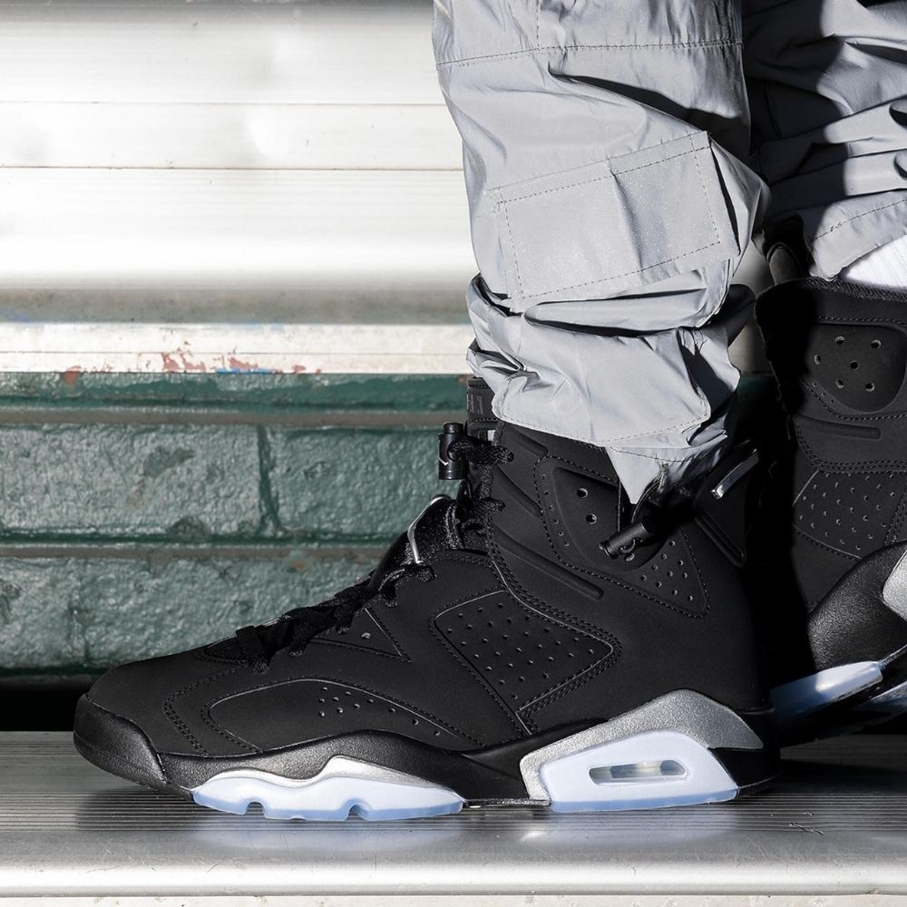Air Jordan 6 Retro Chrome Black