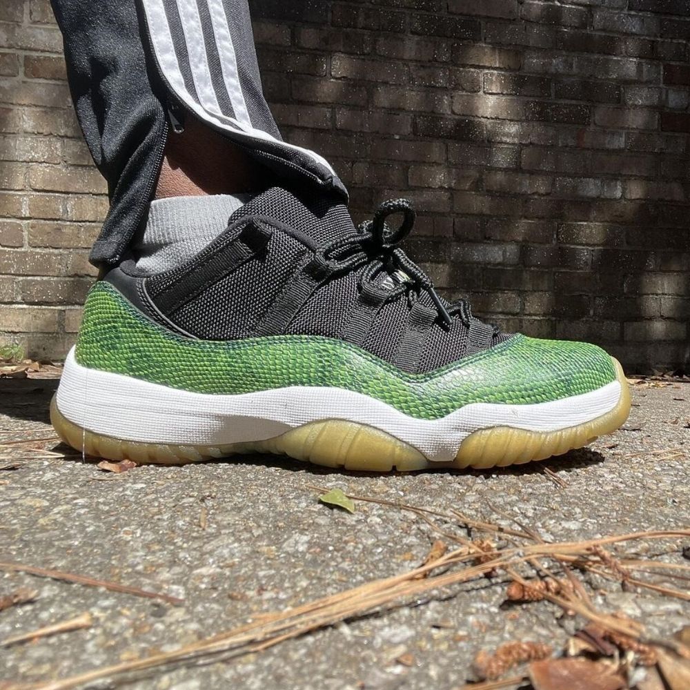 Air Jordan 11 Retro Low Green Snakeskin