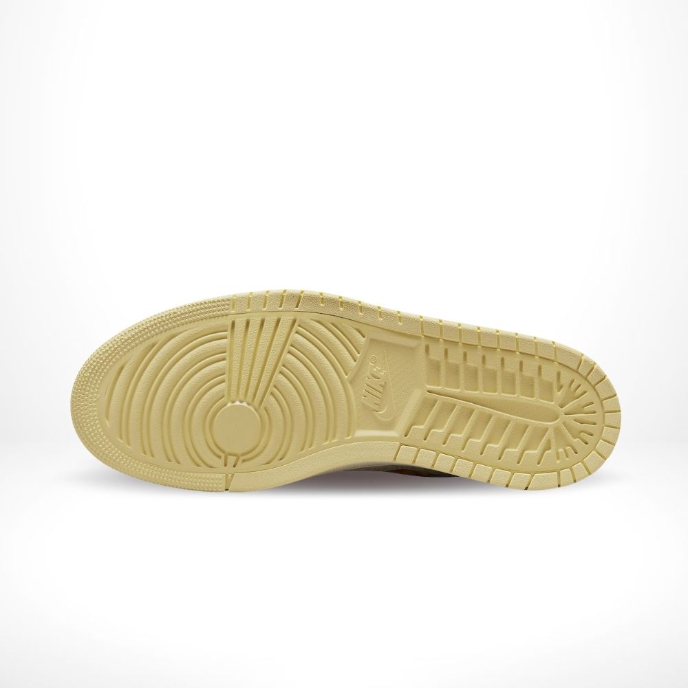Air Jordan 1 High Zoom Air CMFT Somos Familia Tan