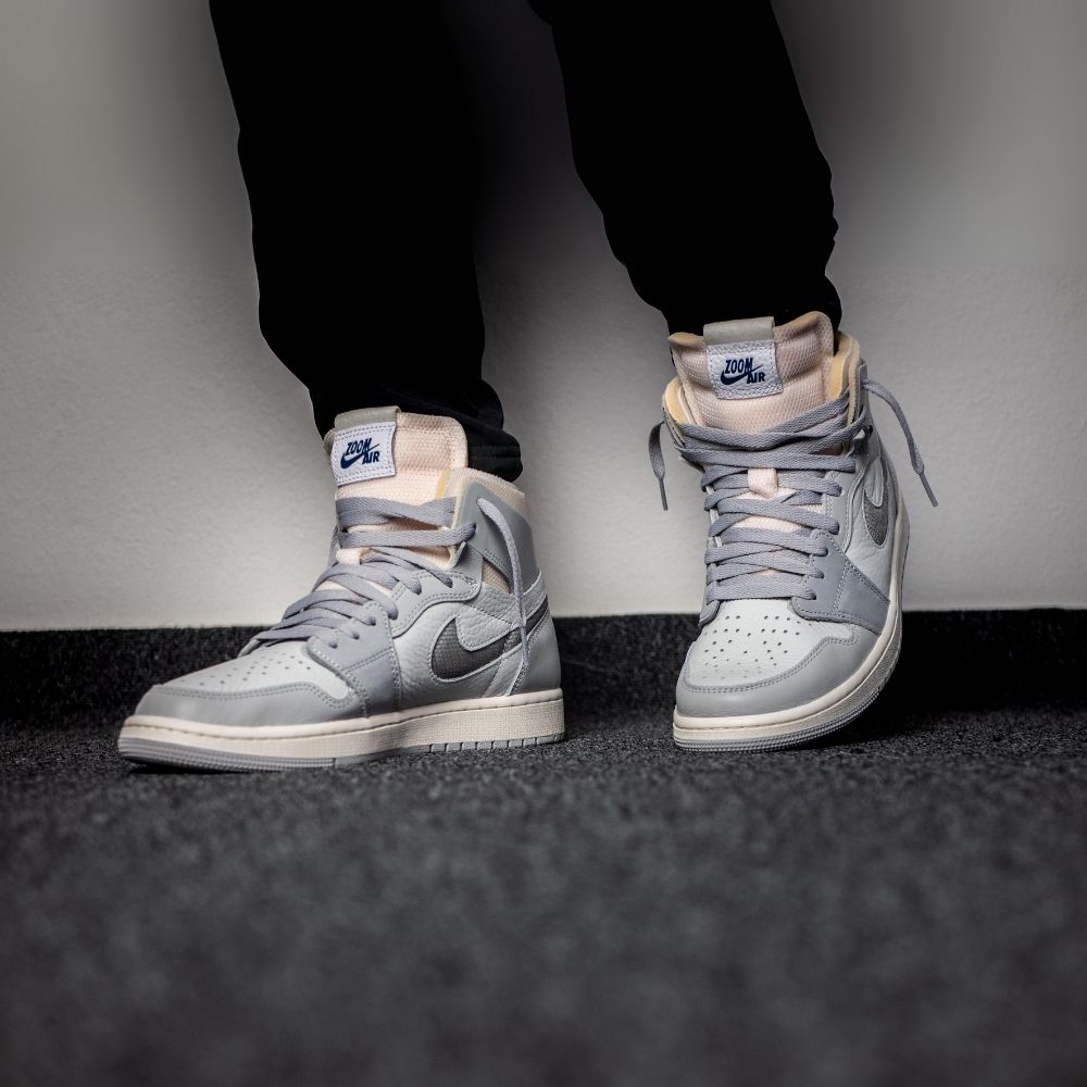 Air Jordan 1 High Zoom Air CMFT London Dust Grey
