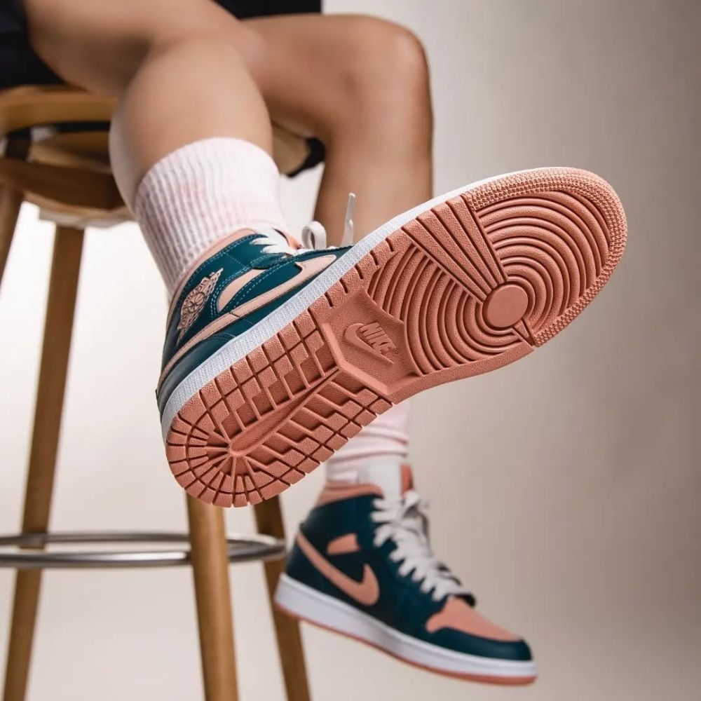 Air Jordan 1 Mid Dark Teal Green Pink