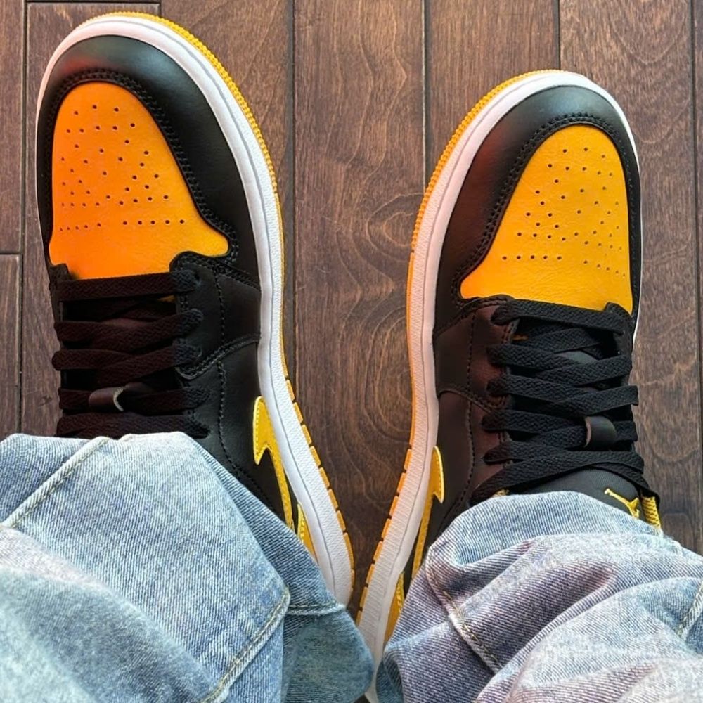 Air Jordan 1 Low Yellow Ochre Black