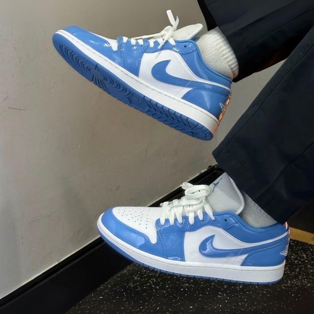 Air Jordan 1 Low Legend Blue White SE