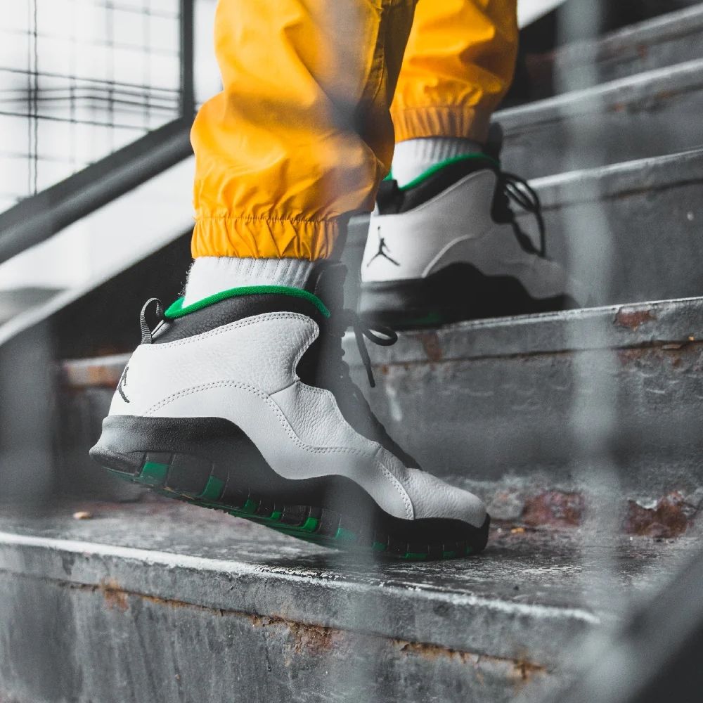 Air Jordan 10 Retro Seattle Black White 2019