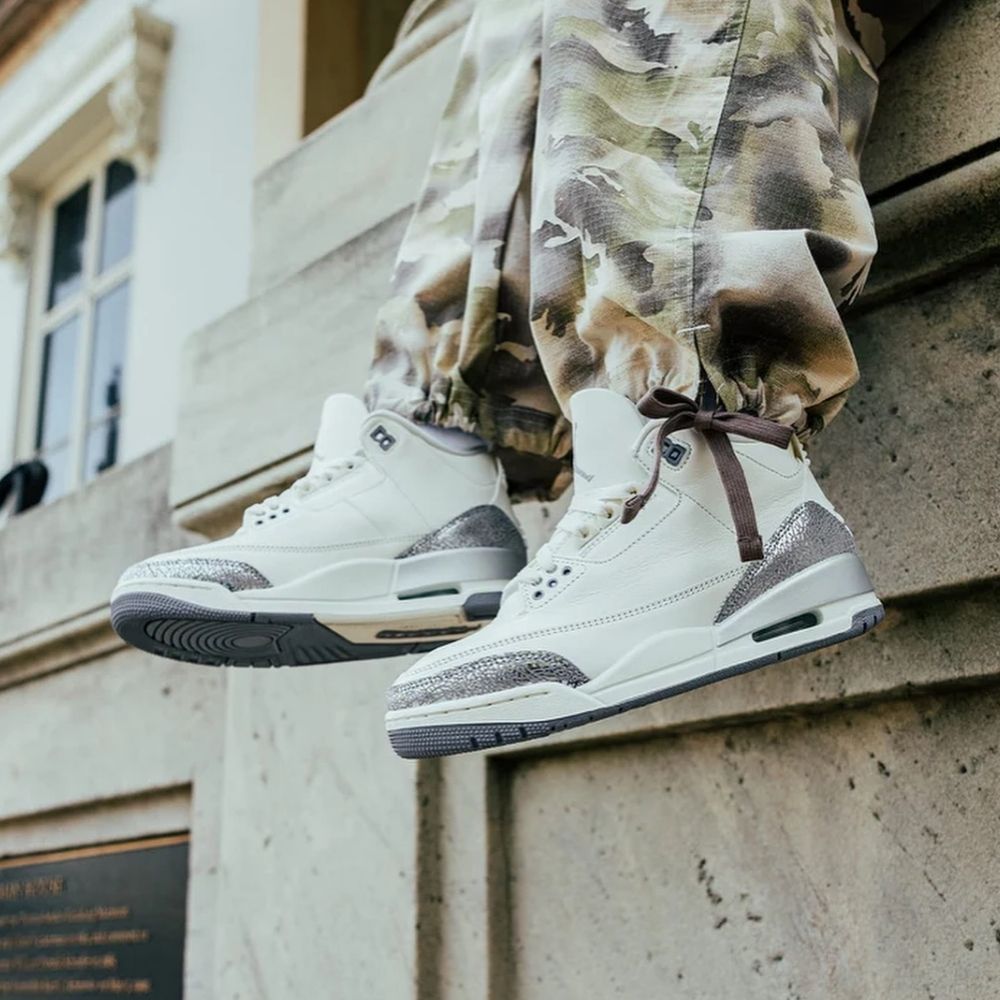 Air Jordan 3 Retro Sail Metallic Silver