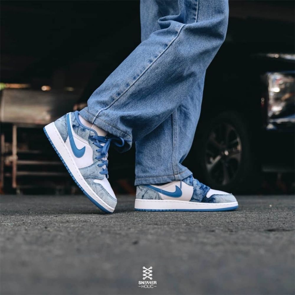 Air Jordan 1 Low Washed Denim