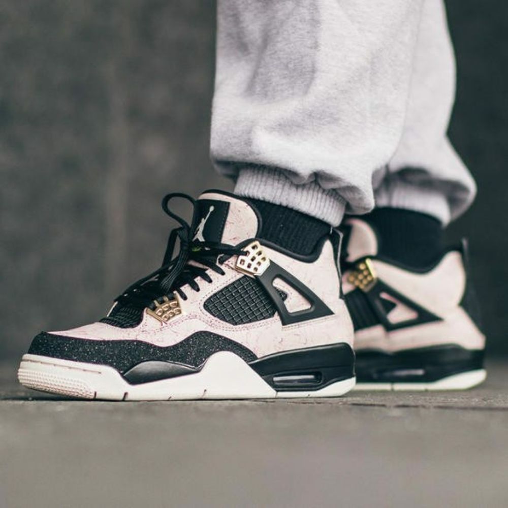 Air Jordan 4 Retro Splatter Silt Red