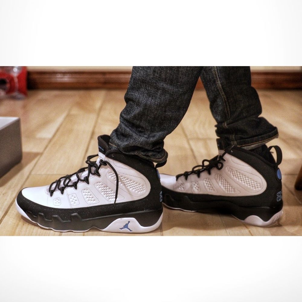 Air Jordan 9 Retro University Blue Black