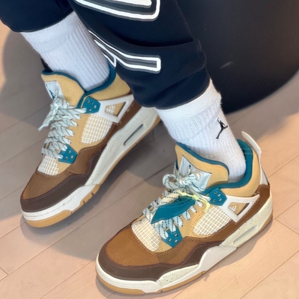 Air Jordan 4 Retro Cacao Wow Brown Sail