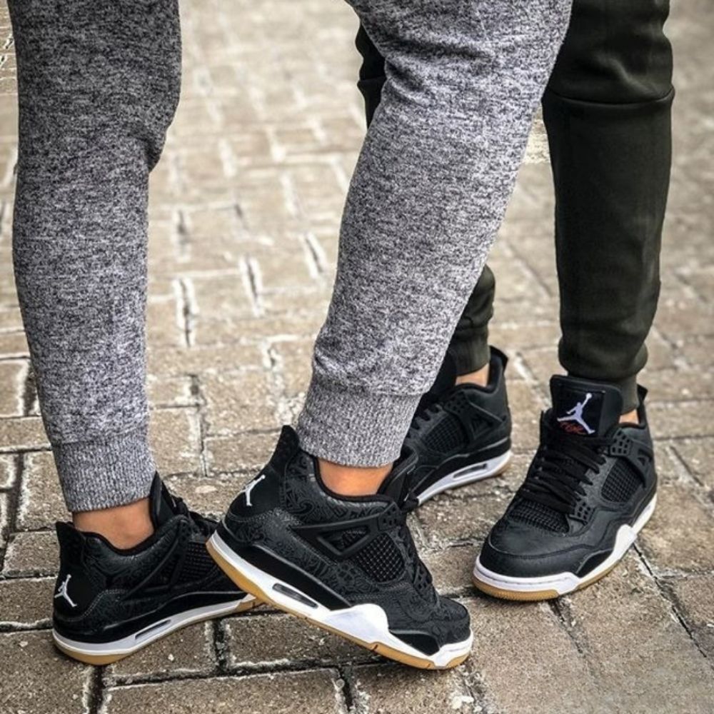 Air Jordan 4 Retro Laser Black