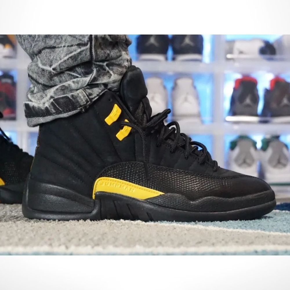 Air Jordan 12 Retro Black Taxi