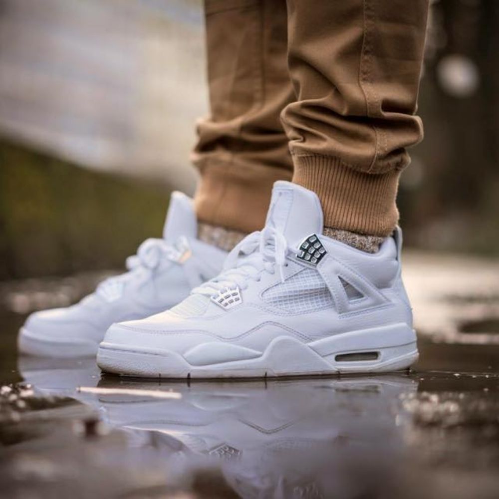 Air Jordan 4 Retro Pure Money