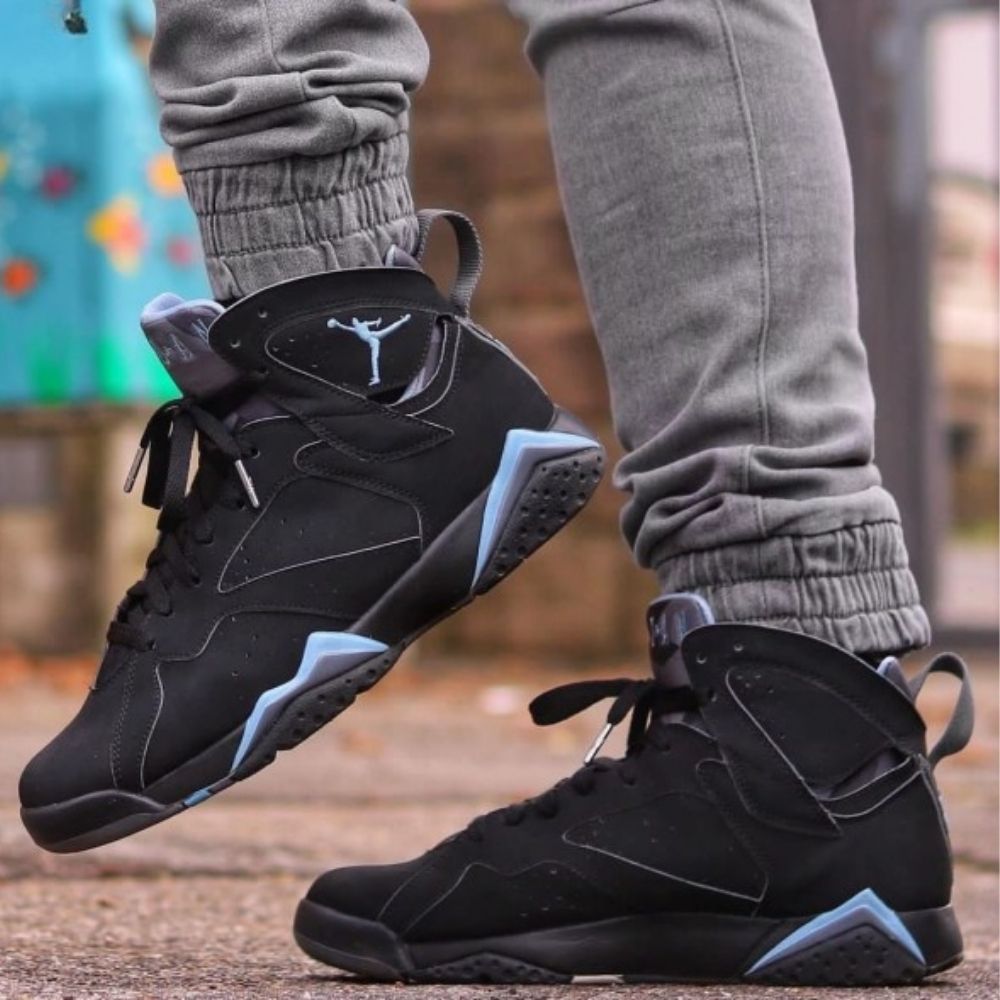 Air Jordan 7 Retro Chambray Black Blue