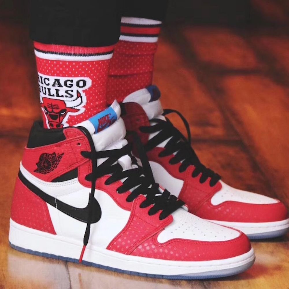 Air Jordan 1 Retro High Spider-Man Red