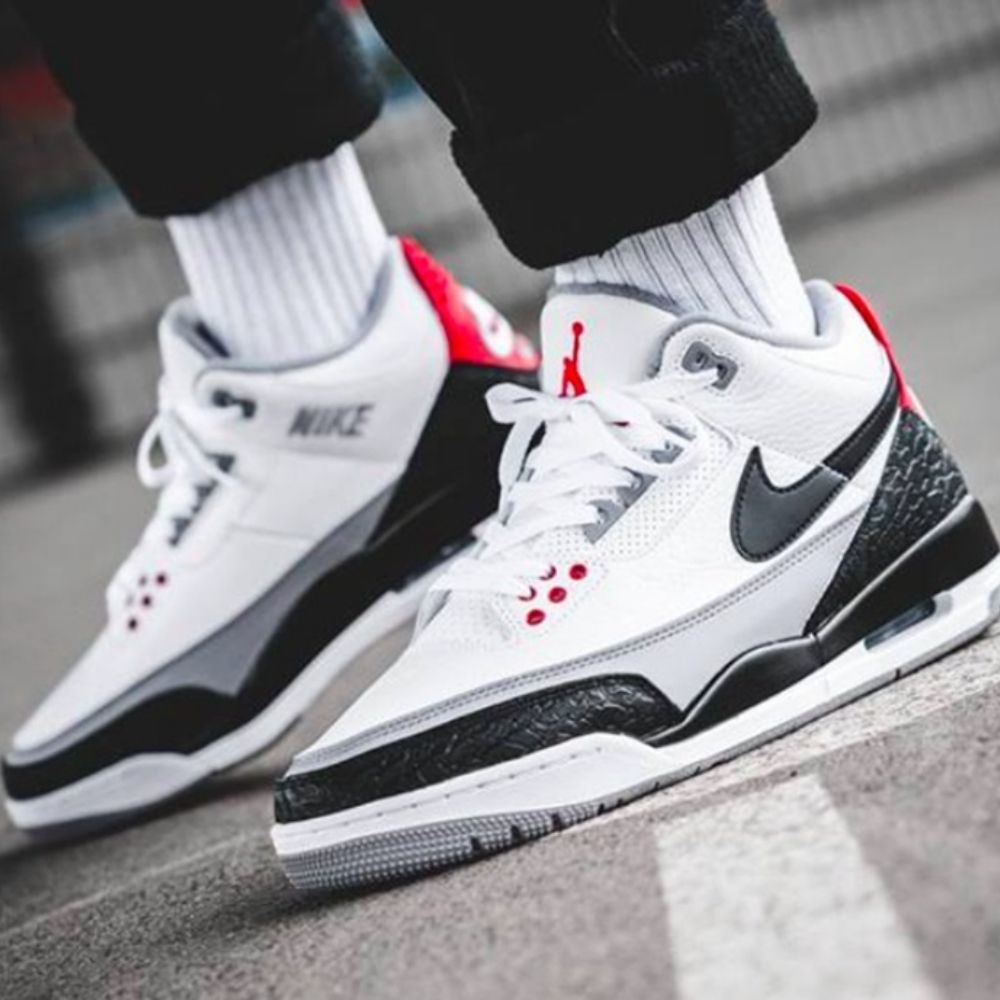 Air Jordan 3 Retro Tinker Hatfield