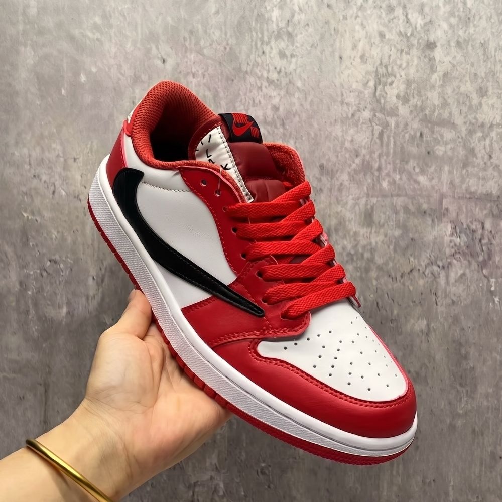 Air Jordan 1 Low x Travis Scott Chicago Red