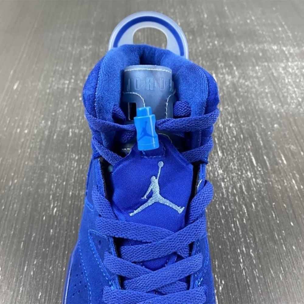 Air Jordan 6 UNC PE Six Championships