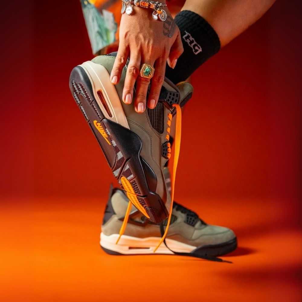 Air Jordan 4 x Undefeated OG Deep Green 2025