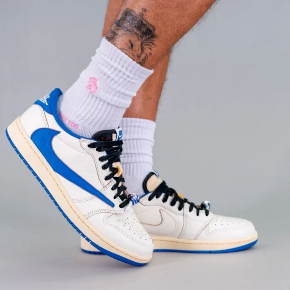 Air Jordan 1 Low OG x Travis Scott x Fragment Military Blue