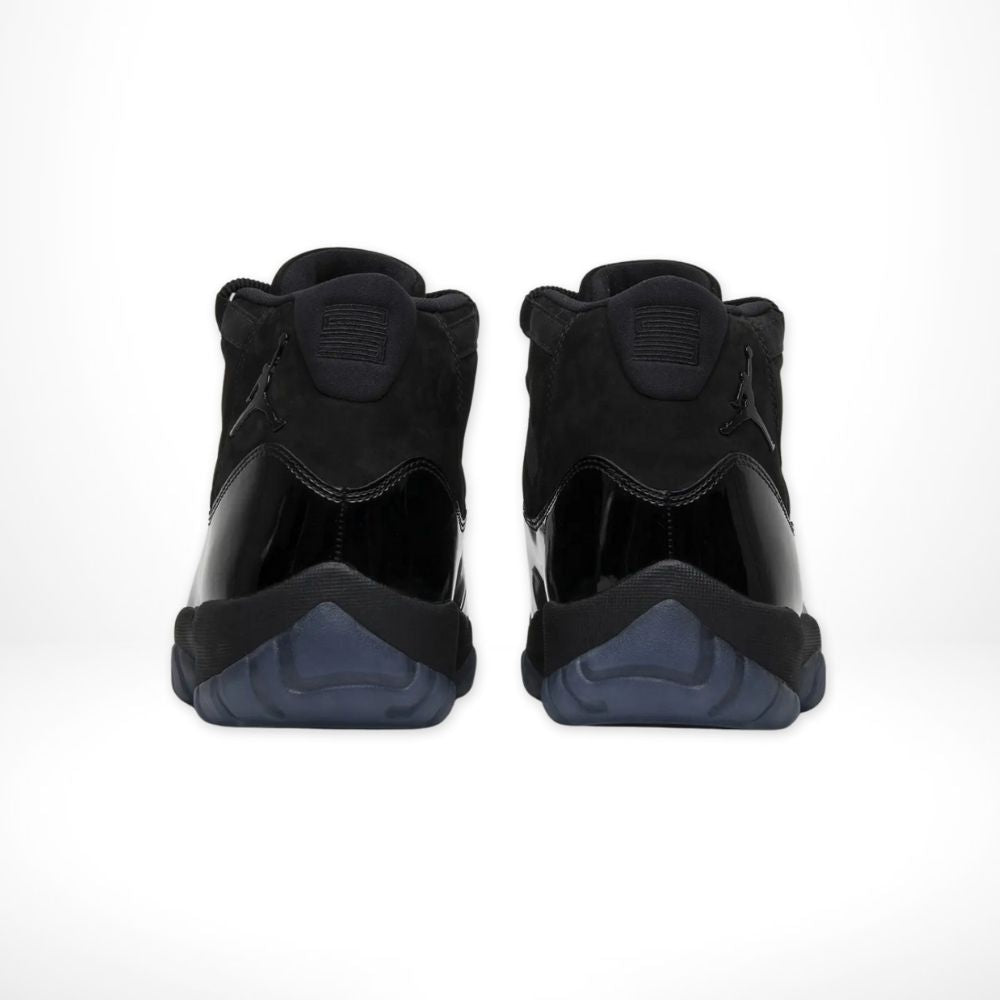 Air Jordan 11 Retro Cap and Gown
