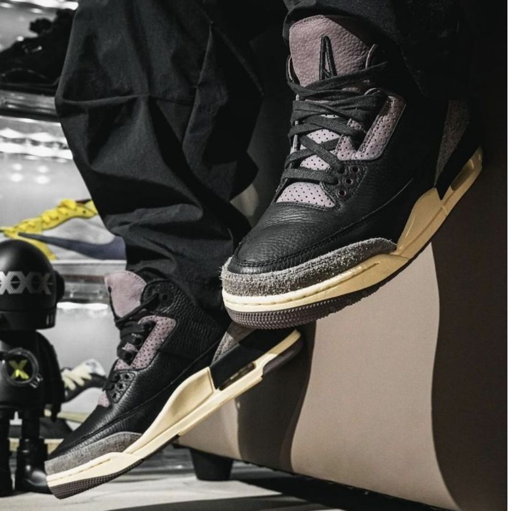 Air Jordan 3 Retro OG SP x A Ma Maniere Black Violet Ore