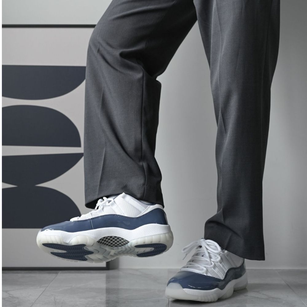 Air Jordan 11 Retro Low Diffused Blue