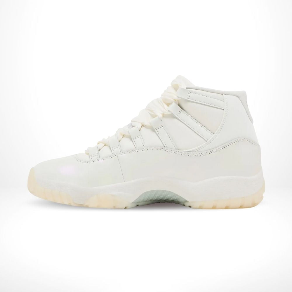 Air Jordan 11 Retro Pearl White
