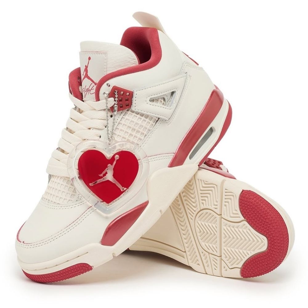 Air Jordan 4 Valentine Day