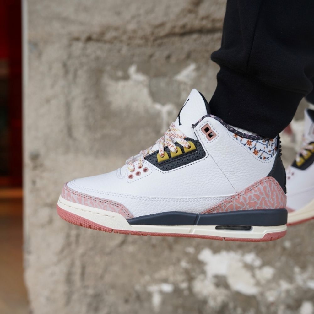 Air Jordan 3 Vintage Floral