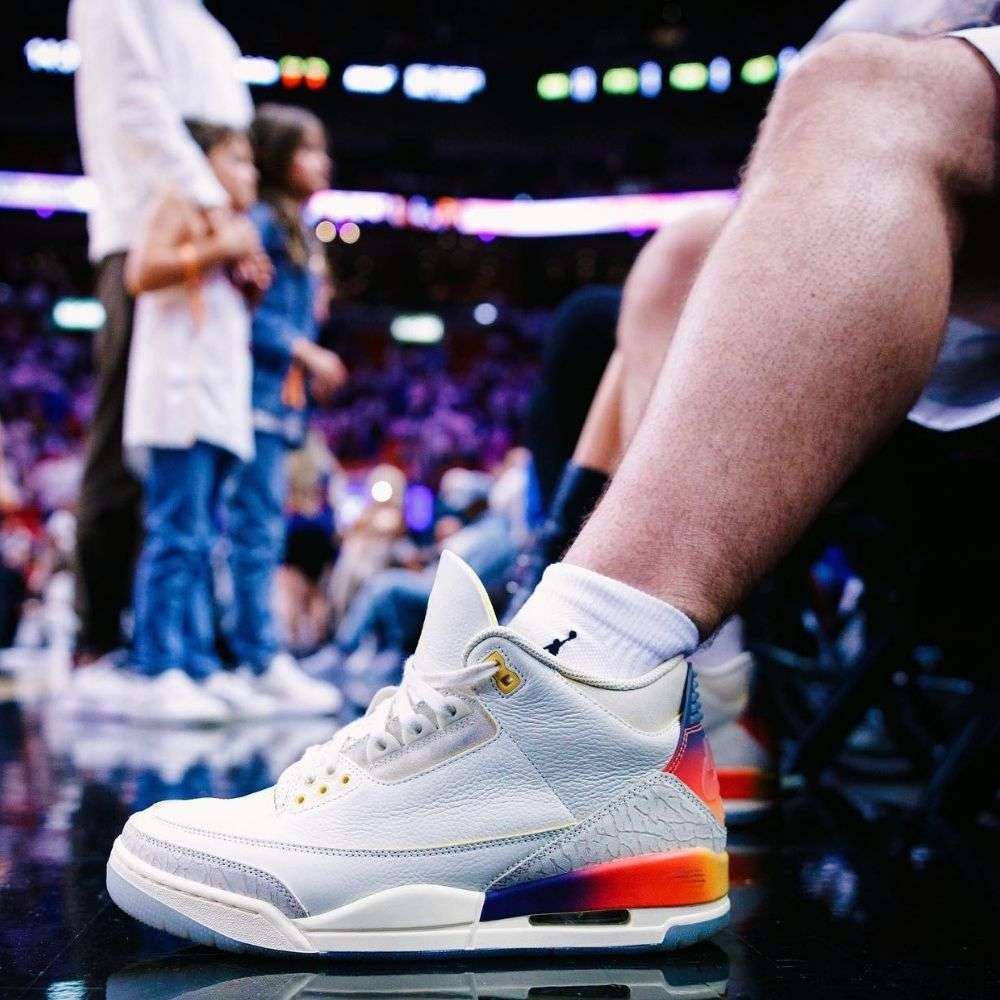Air Jordan 3 x J Balvin Sunset