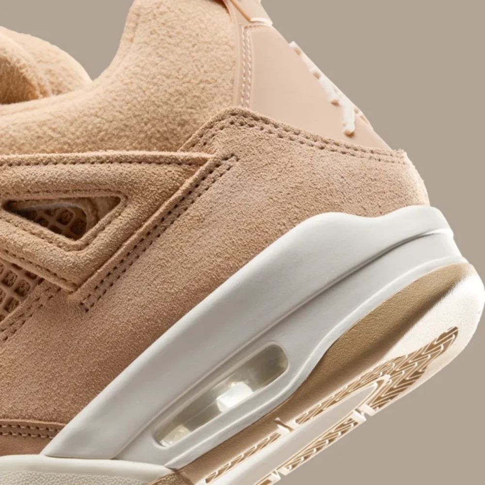 Air Jordan 4 Cozy Girl