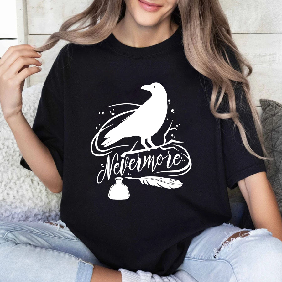 Wardrobecart Nevermore Raven With Feather And Bottle Unisex Classic T-shirt