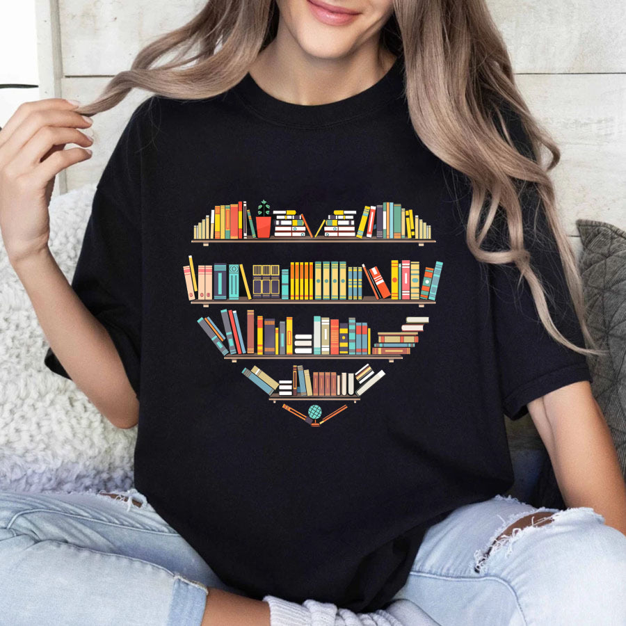 Wardrobecart Bookshelf Design With Colorful Books Unisex Classic T-shirt