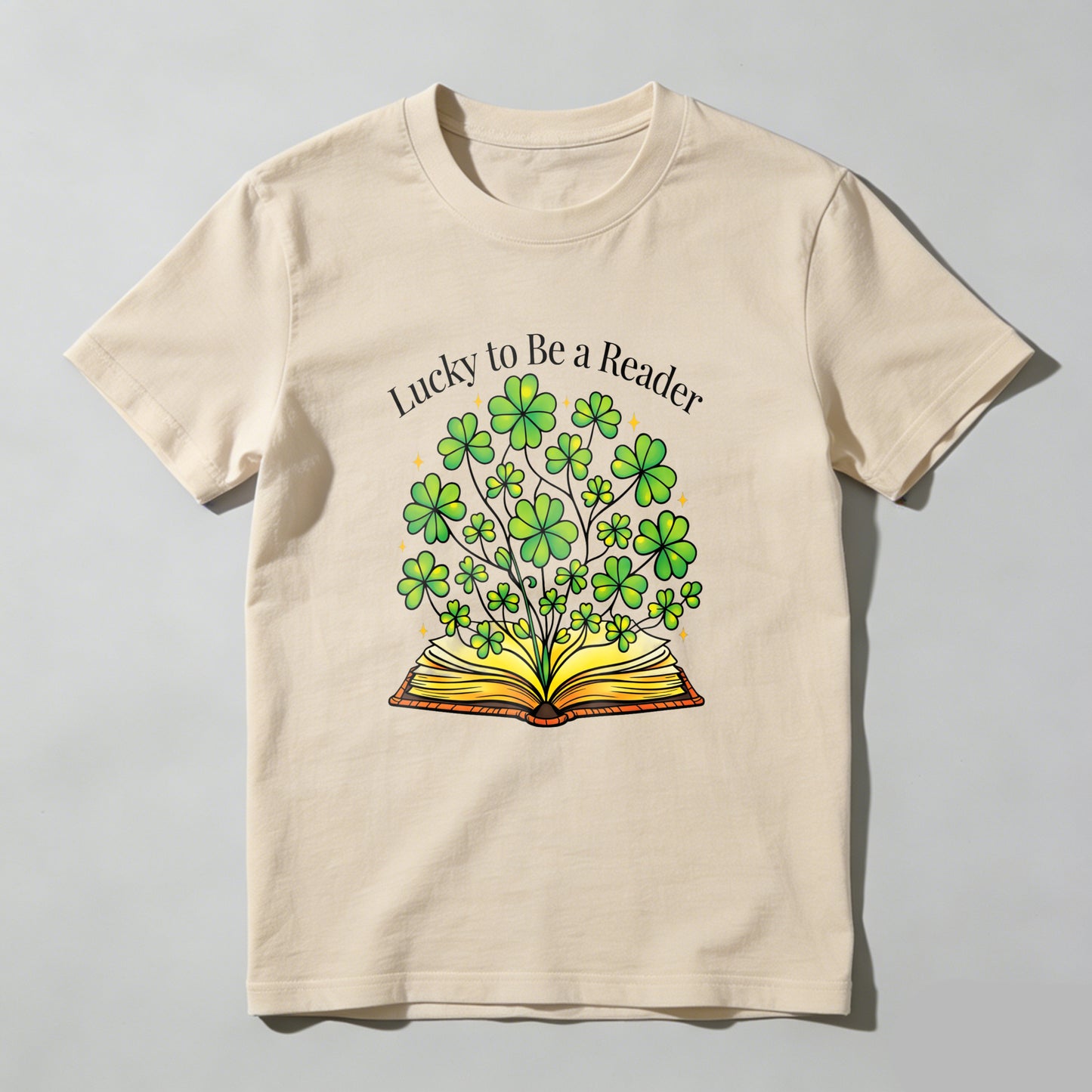 Wardrobecart Lucky To Be A Reader Book With Clovers Unisex Classic T-shirt